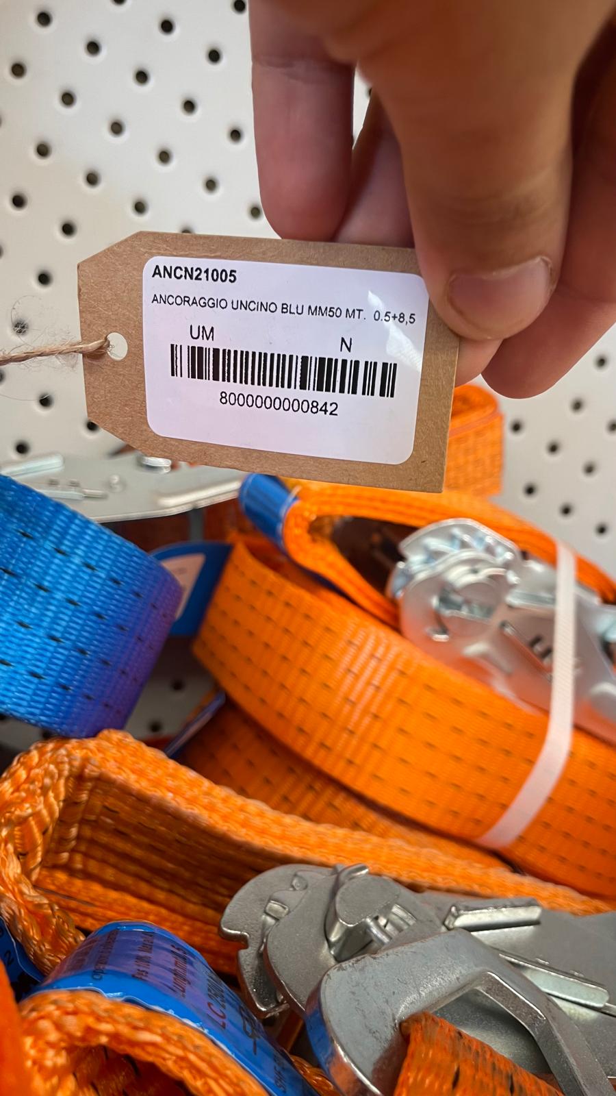Materiale di sollevamento e di bloccaggio